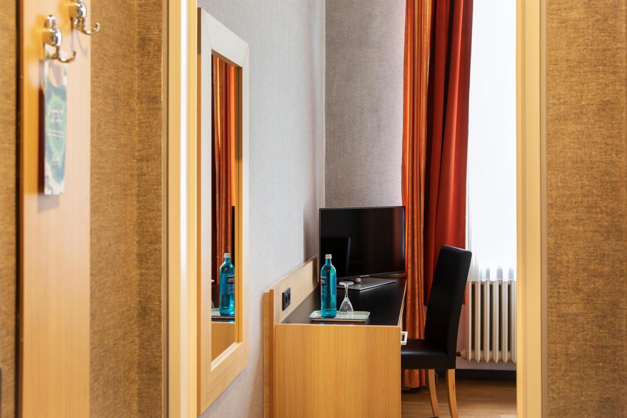 Roomingtons Hotel Franziskushoehe Lohr Ngoại thất bức ảnh